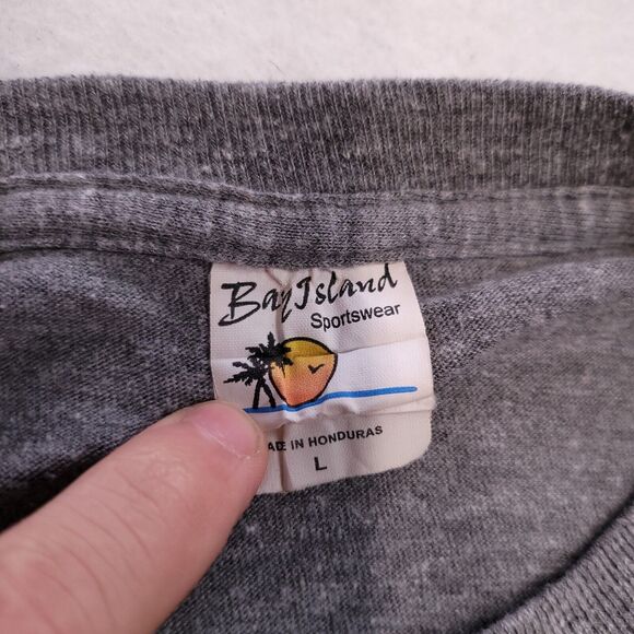 Bay Island Milwaukee Bucks Graphic Casual T-Shirt Mens Size L Gray Green - Picture 3 of 9